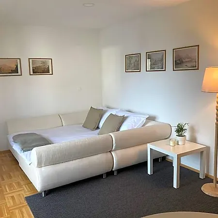 Apartma Tinkara * Bled