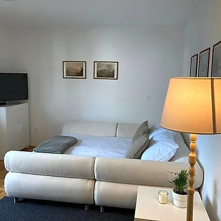 Apartma Tinkara Apartment *