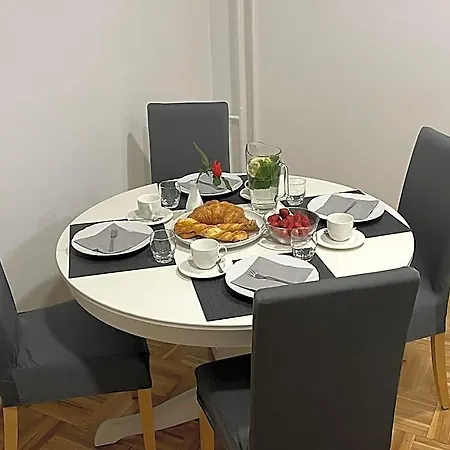 Apartma Tinkara Apartment Bled