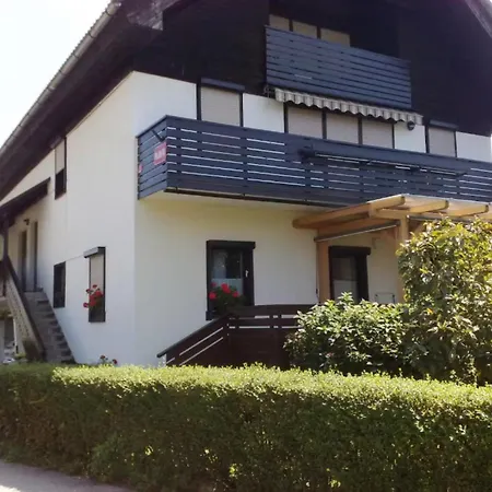 Apartma Tinkara