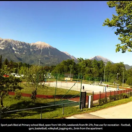 Apartma Tinkara Apartment *